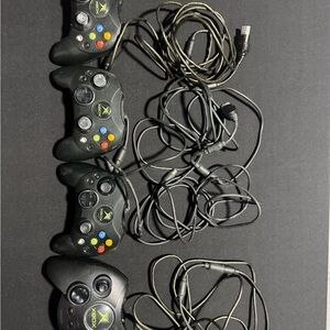 Original Xbox Controller Lot (4) – Includes Rare “Duke”